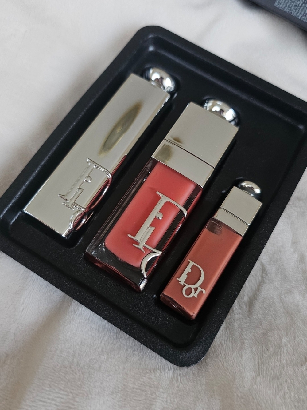 Accessories subcategory identification
